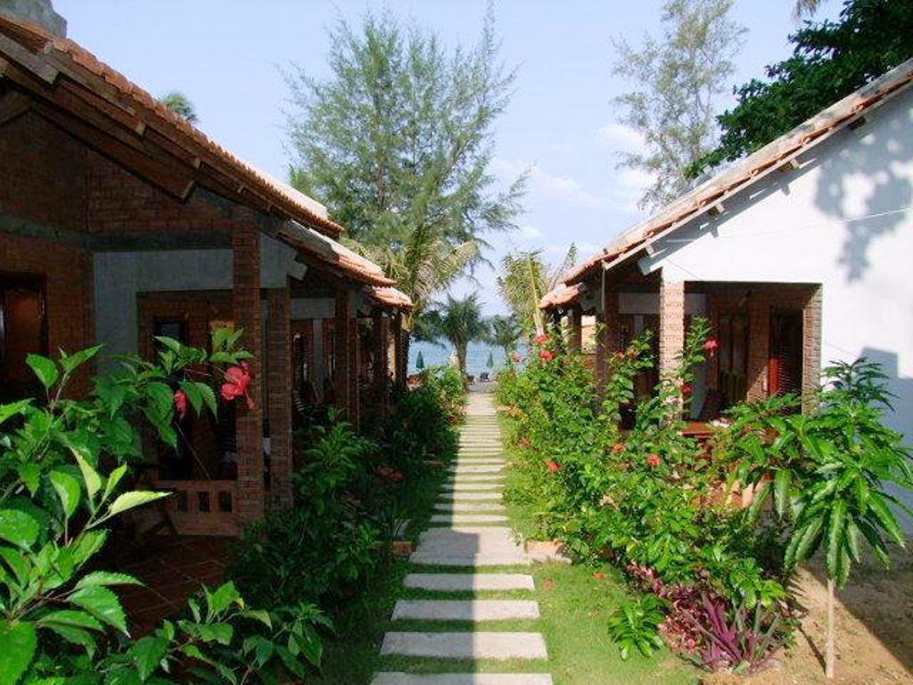 Отель Phu Quoc Kim - Bungalow On The Beach Экстерьер фото