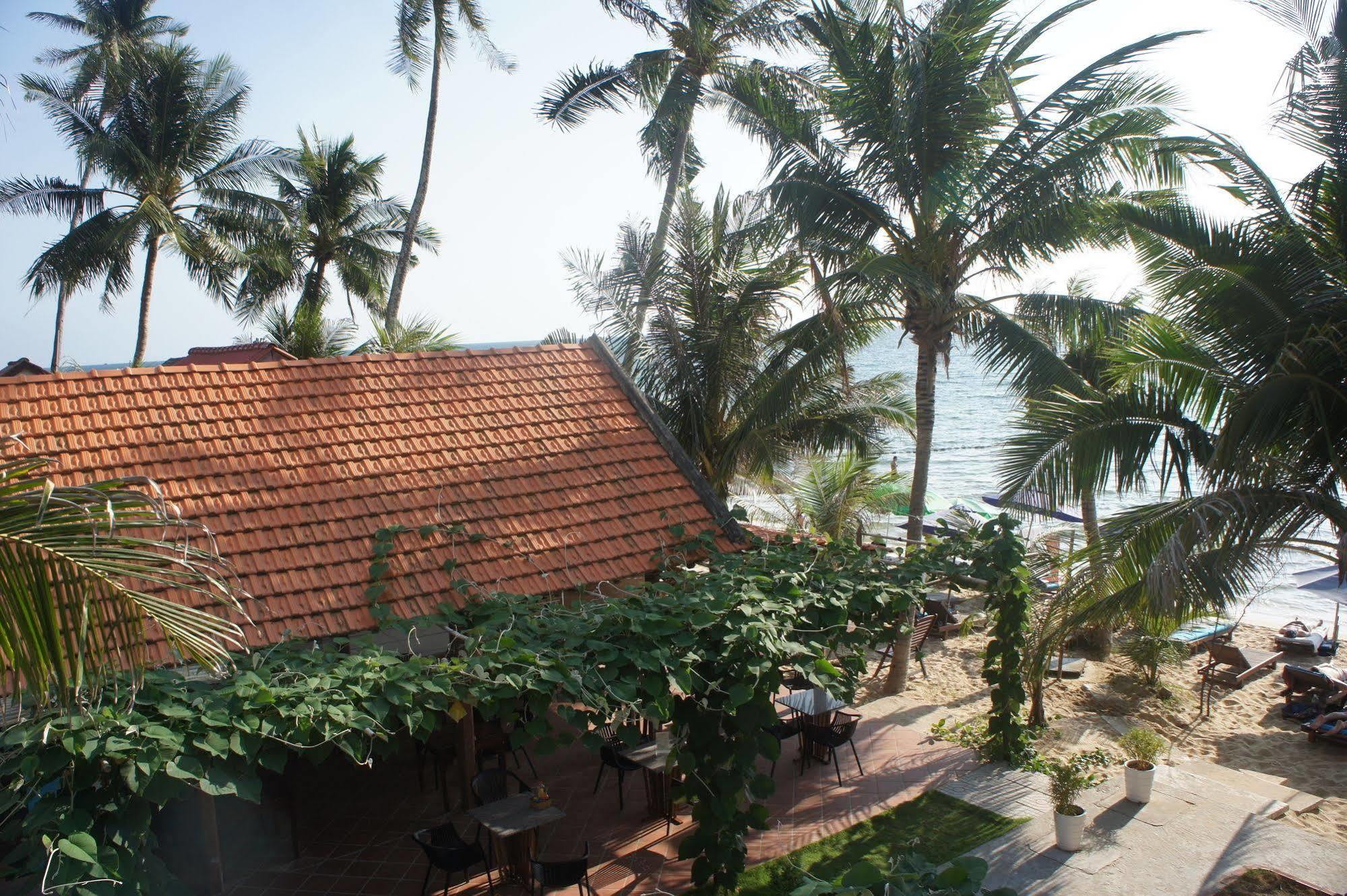 Отель Phu Quoc Kim - Bungalow On The Beach Экстерьер фото